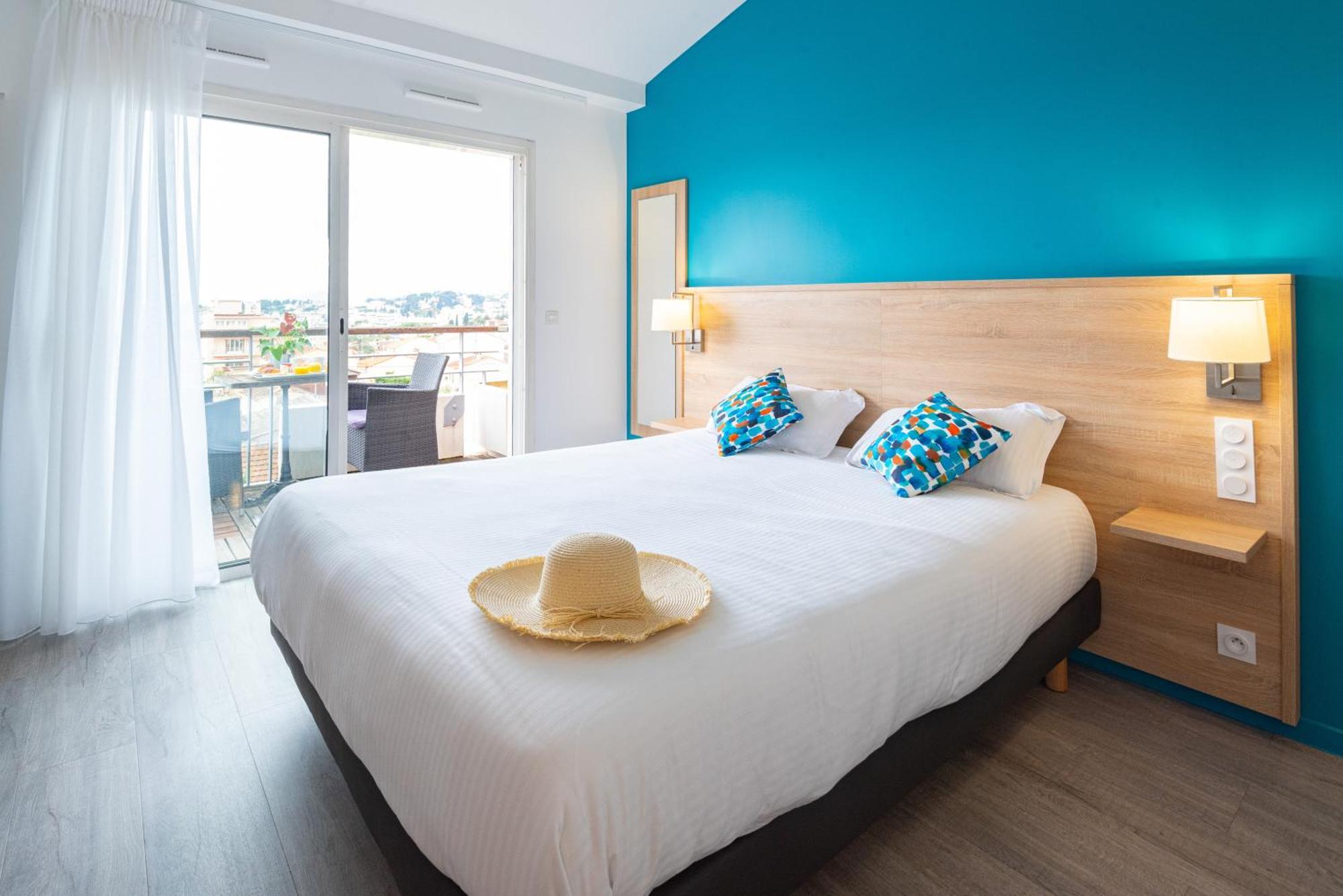 Zenitude Hôtel-Résidences Le Cannet Esterno foto